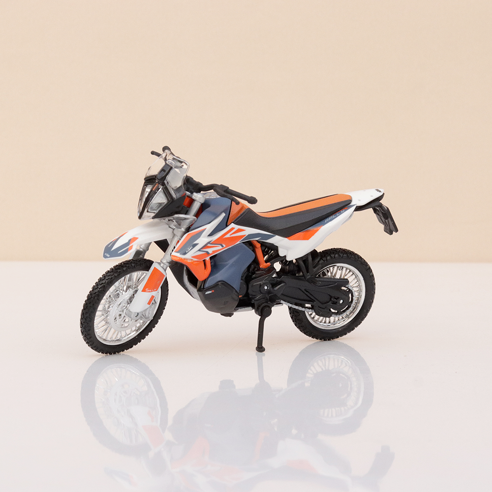 Original KTM 790 Adventure R Rally Licensed Diecast Bike 1:18 Scale Model  (14 Years Till Grown Ups)