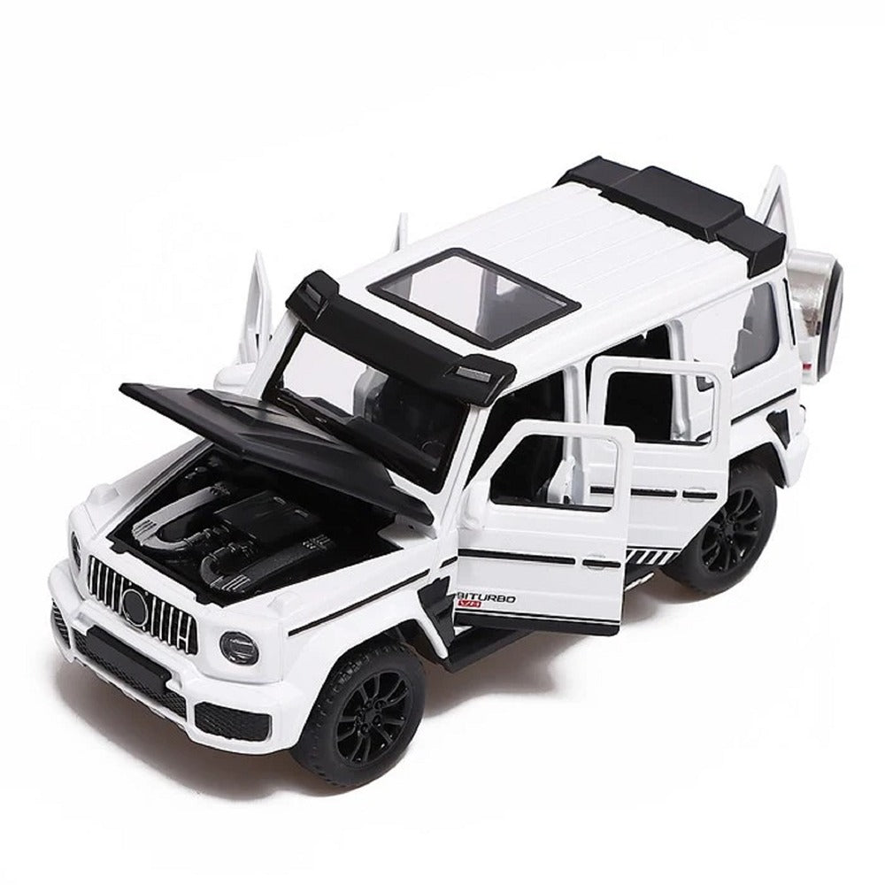 Resembling BRABUS G700 New Diecast Car | 1:32 Scale Model | White