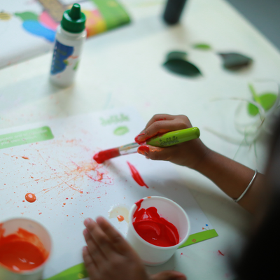 Toddler's first paint brush (Chubby Brushes)