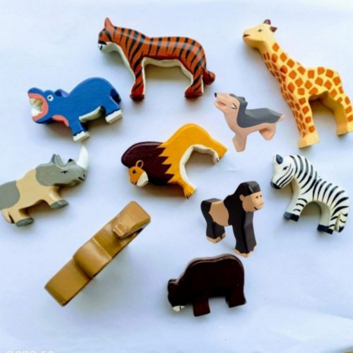 Set of 10 - Wooden Wild Animals (1-4 Years)