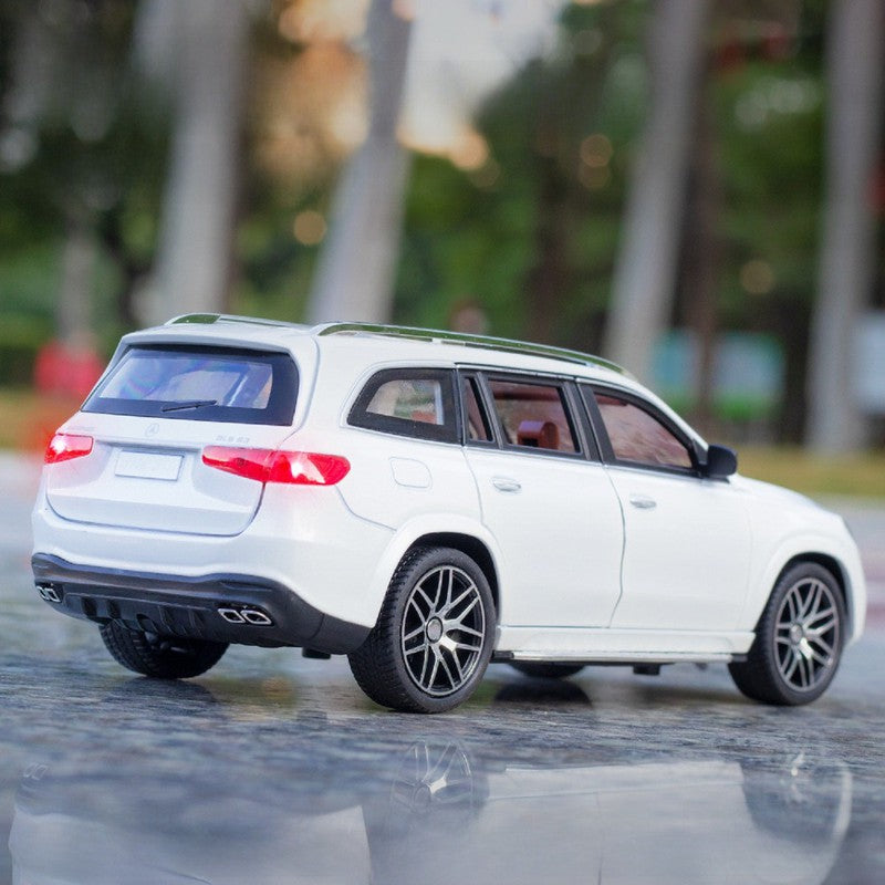 Resembling Mercedes-Benz GLS 63 Diecast Car with Openable Doors, Light & Sound | 1:24 Scale Model (14 Years Till Grown Ups)