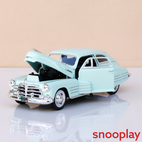 Maisto Original 1948 Chevrolet Fleetline Aersedan Licensed Diecast Car | 1:25 Scale (14 Years till Grown Ups)