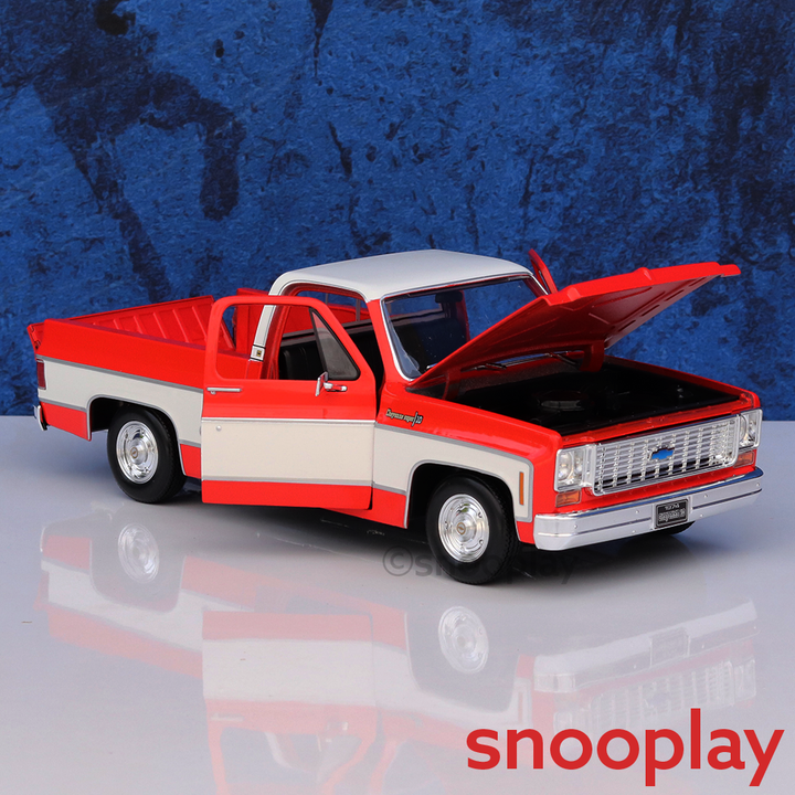 Bburago Original 1974 Chevrolet C10 Cheyenne Super Licensed Diecast Car | 1:18 Scale (14 Years till Grown Ups)