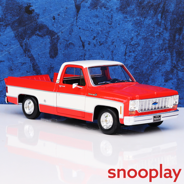 Bburago Original 1974 Chevrolet C10 Cheyenne Super Licensed Diecast Car | 1:18 Scale (14 Years till Grown Ups)