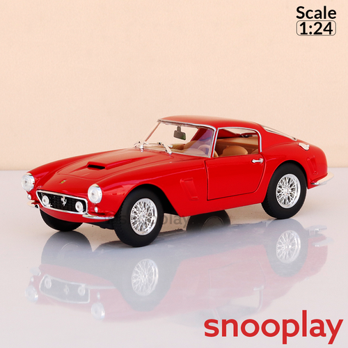 Bburago Original Ferrari 250 GT Berlin1:etta Passo Corto Licensed Diecast Car | 1:24 Scale (14 Years till Grown Ups)
