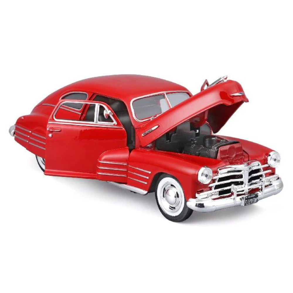 Maisto Original 1948 Chevrolet Fleetline Aersedan Licensed Diecast Car | 1:25 Scale (14 Years till Grown Ups)