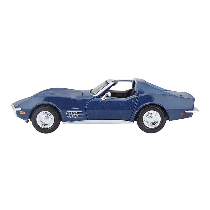 Maisto Original 1970 Corvette Licensed Diecast Car | 1:24 Scale Model (14 Years till Grown Ups)