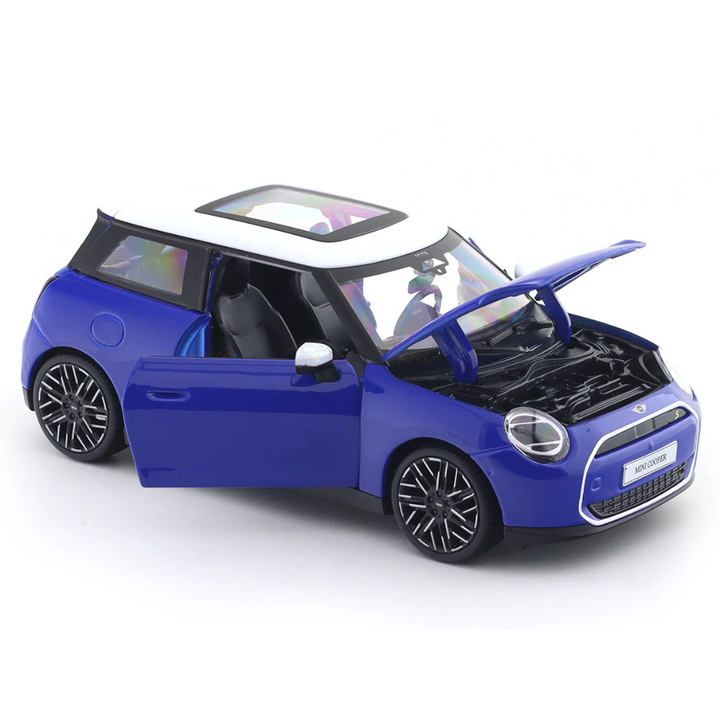Maisto Original Mini Cooper SE(J01) Licensed Diecast Car | 1:24 Scale (14 Years till Grown Ups)