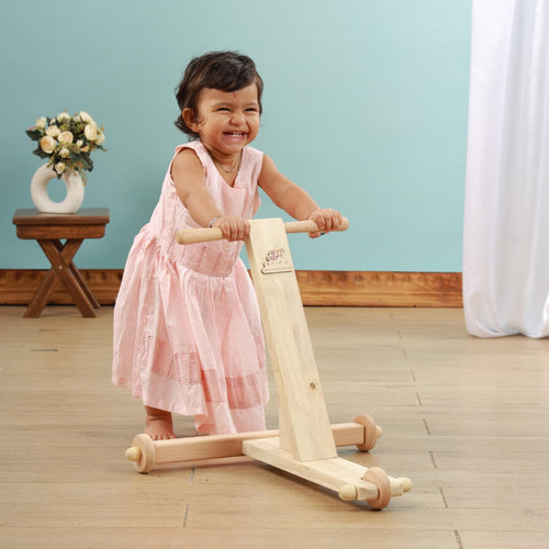 Ariro Toy's Traditional Wooden Push Wagon (9 months - 1.5 Years)