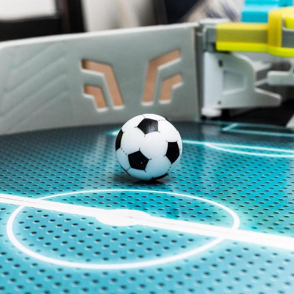 Innov8 Battle Soccer Tabletop Game | Lights, Sound & Flippers (5-10 Years)