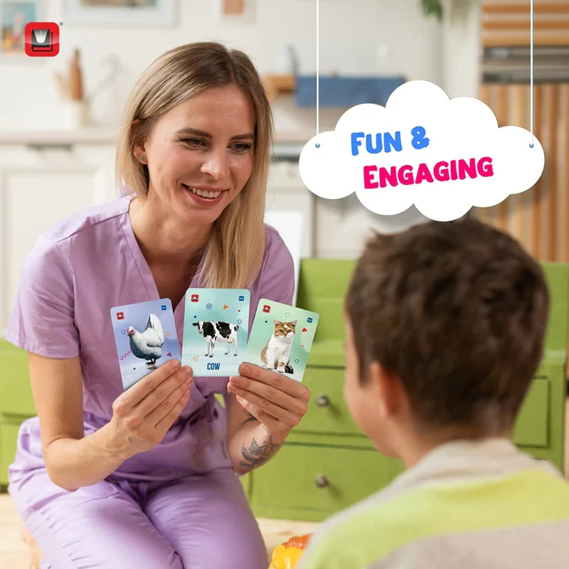 Augmented Reality Farm Animals Flashcards Kit: 17 Laminated Cards with Real Illustrations