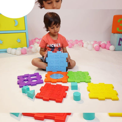 Girnar Activity 6 Panels Cube with 11 Activities (2-6 Years)