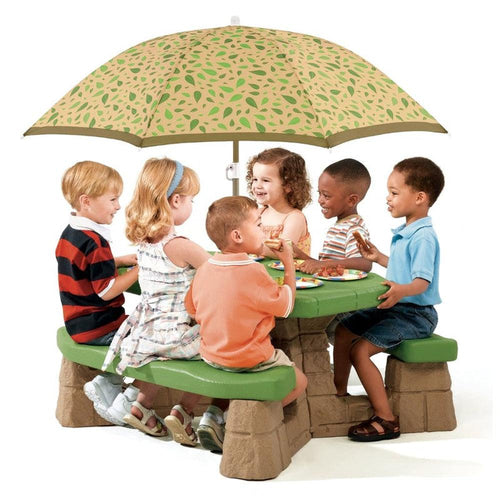 STEP2 Naturally Playful Picnic Table with Umbrella (1-5 Years)