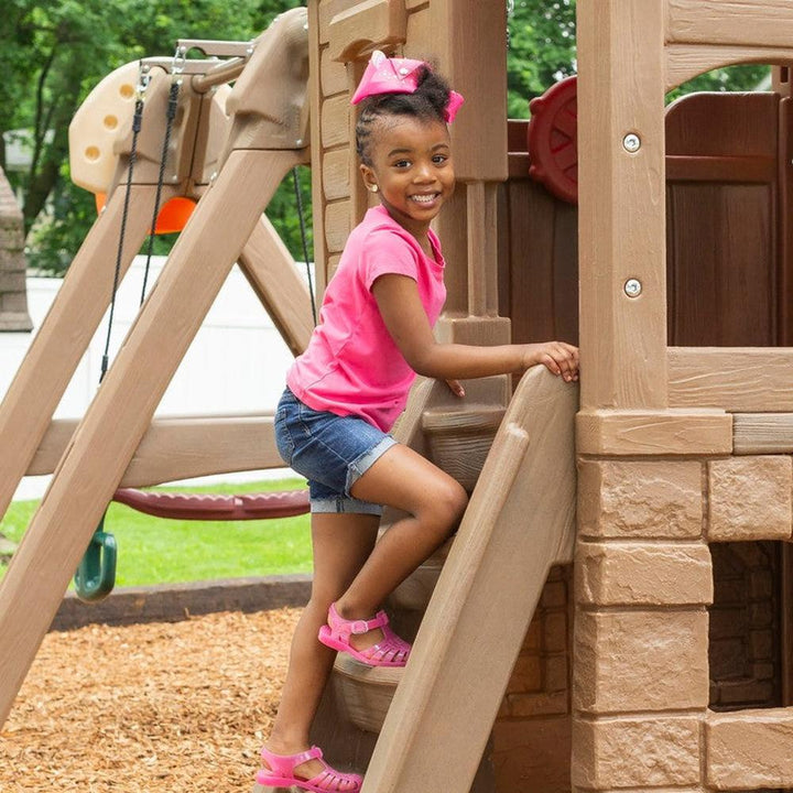 STEP2 Naturally Playful Adventure Lodge Play Center (3-8 Years)