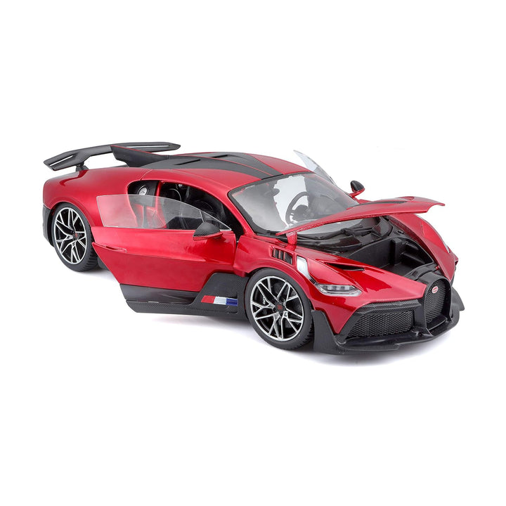 Bburago Original Bugatti Divo Licensed Diecast Car | 1:18 Scale (14 Years till Grown Ups)