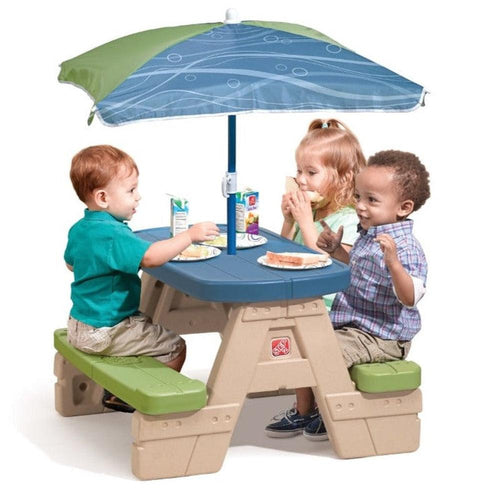 STEP2 Sit & Play Picnic Table with Umbrella (1-5 Years)