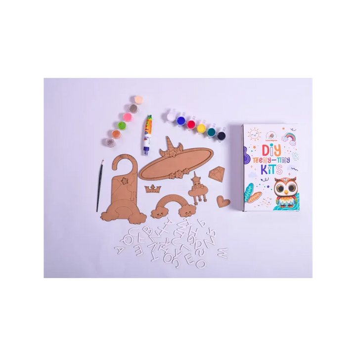 Ilearnngrow Teeny Tiny DIY Unicorn Name Plate Kit & Door Knob Craft Kit