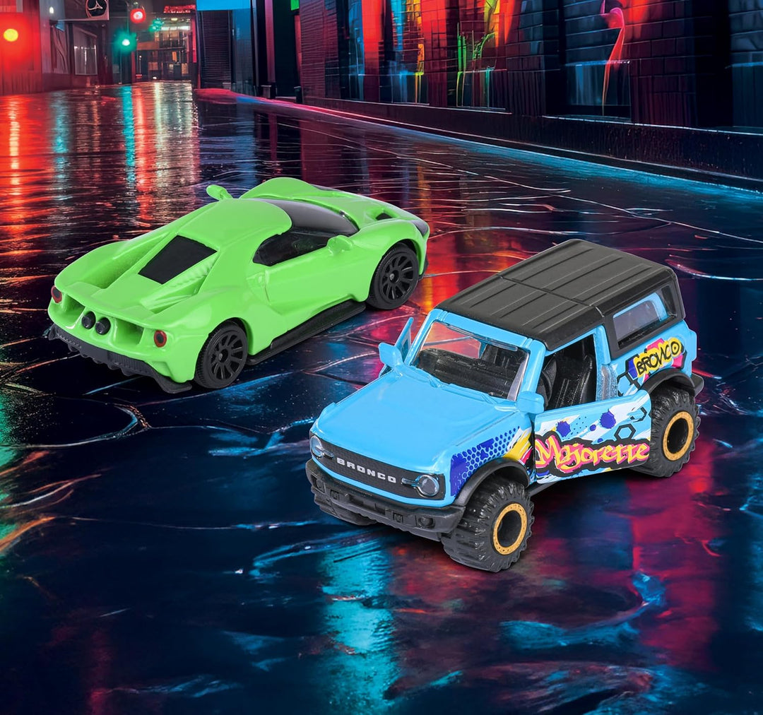 Original Licensed Majorette Graffiti 9+4 Gift Pack | 13 Licensed Metal Cars Set (9 Street + 4 Graffiti Style)