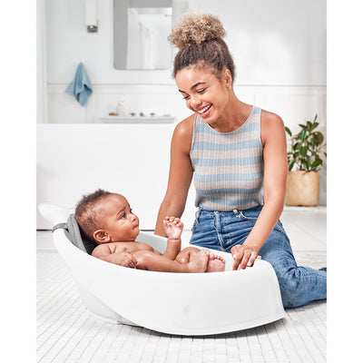 Moby Smart Sling 3 Stage Tub (White)