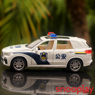 Resembling BMW Diecast Police Car with Openable Parts, Light & Sound | 1:32 Scale Model (6 Years Till Grown Ups)