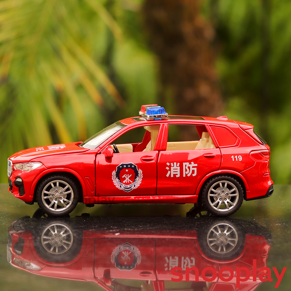 Resembling BMW Fire Services Diecast Car with Openable Parts , Light & Sound | 1:32 Scale Model (6-13Years)