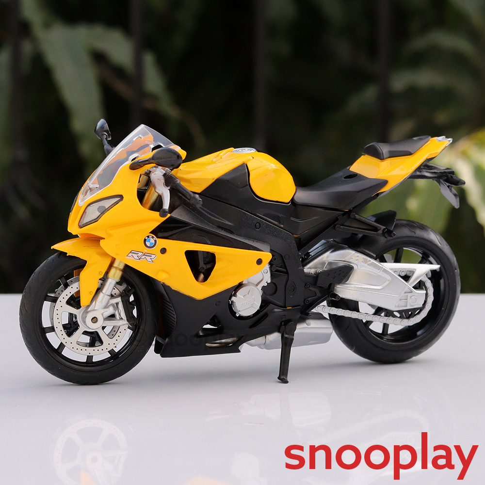Metal Speed Zone Original BMW S1000 RR Licensed Diecast Bike | 1:12 Scale Model (14 Years till Grown Ups)