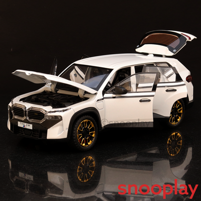 Diecast Resembling BMW XM (1:24 Scale) Pull Back Car with Light and Sound | Assorted Colour