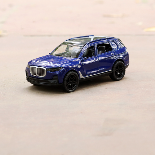 Jukku Resembling BMW X7 Diecast Car - Pullback, Openable Doors & Bonnet | 1:36 Scale (3 Years till Grown Ups)