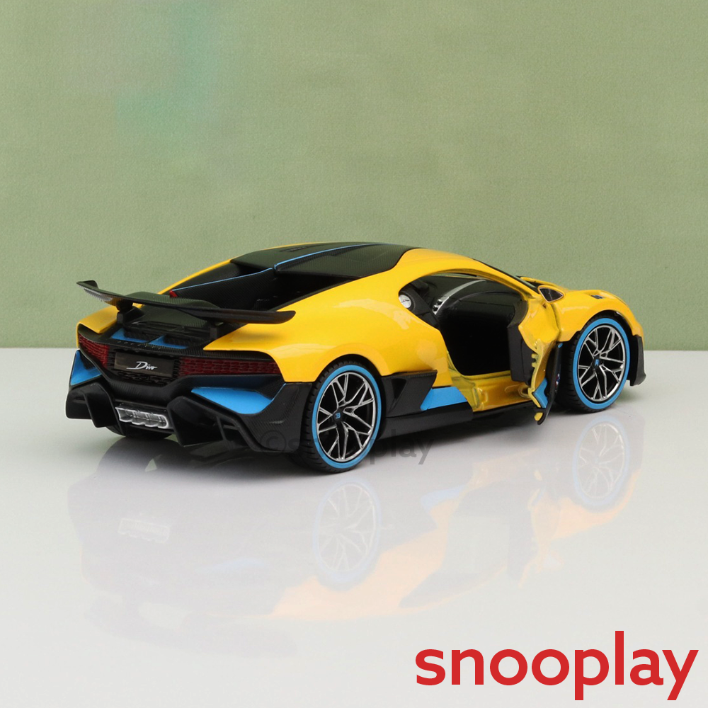 Maisto Original Licensed Bugatti Divo Diecast Car | 1:24 Scale (14 Years till Grown Ups)
