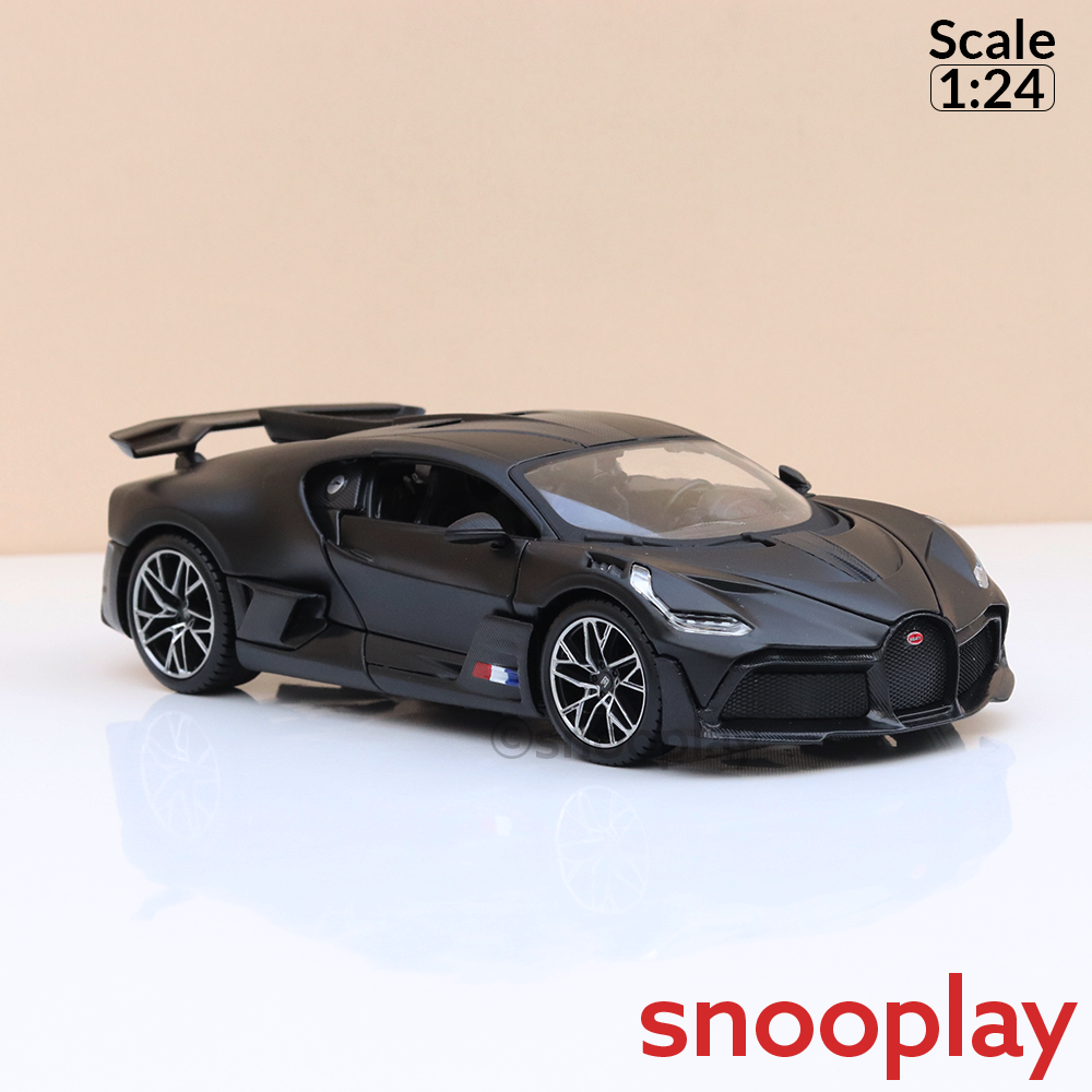 Maisto Original Licensed Bugatti Divo Diecast Car | 1:24 Scale (14 Years till Grown Ups)