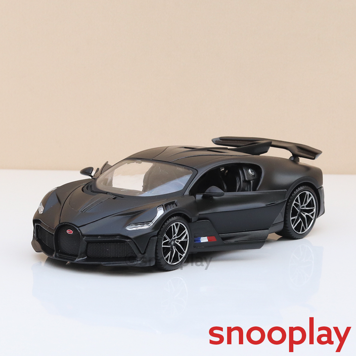 Maisto Original Licensed Bugatti Divo Diecast Car | 1:24 Scale (14 Years till Grown Ups)