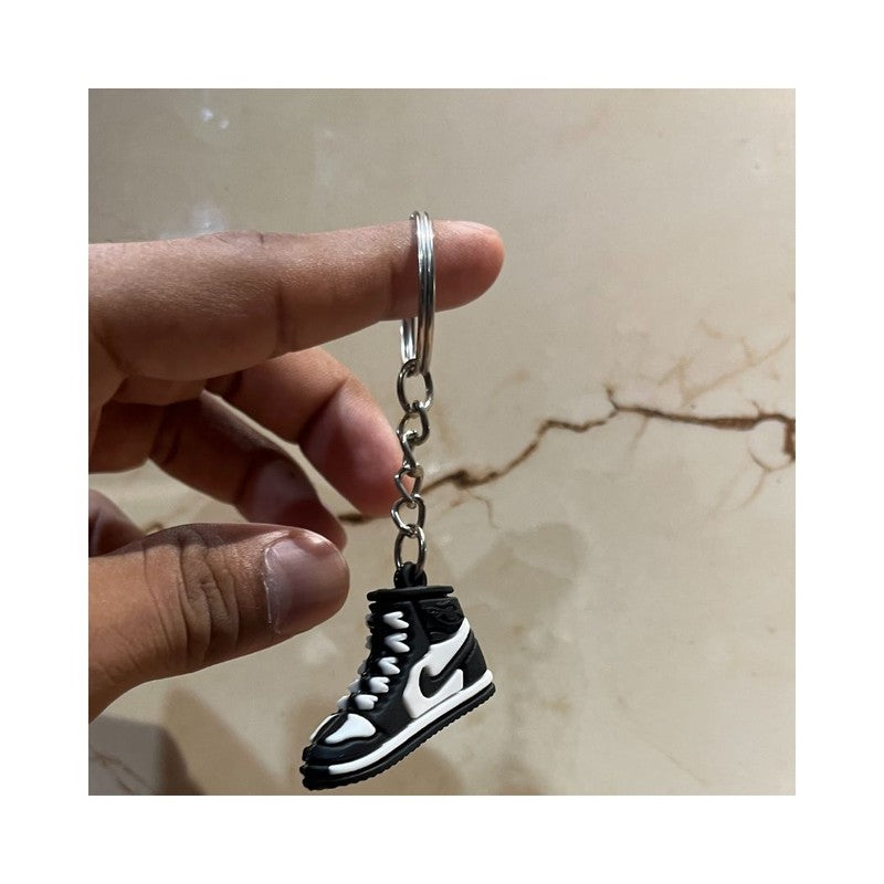 Nike Shoes Small Keychain Rubber (Black)