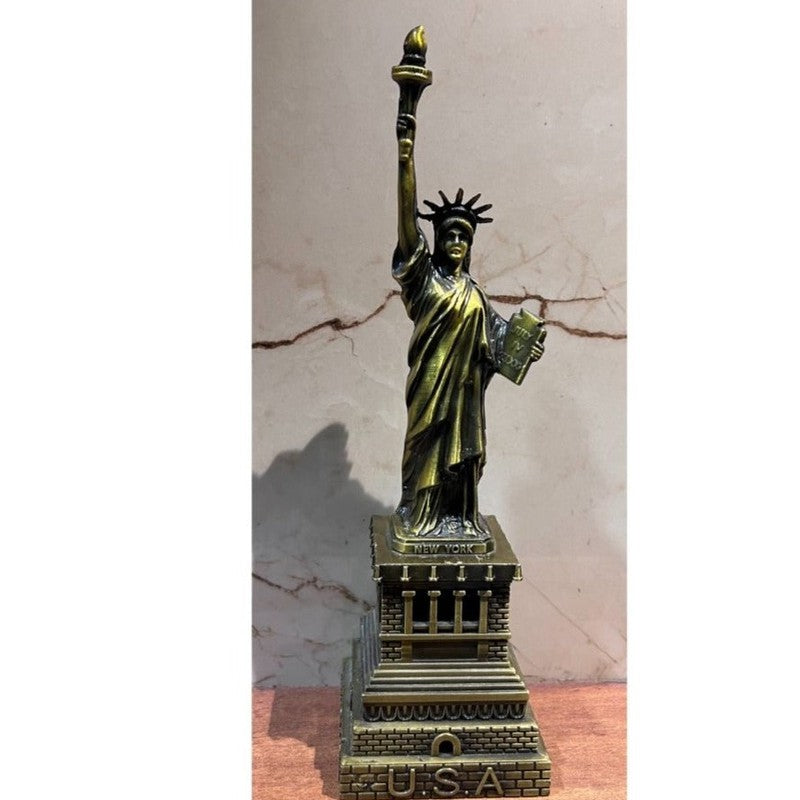 Statue of liberty (small)