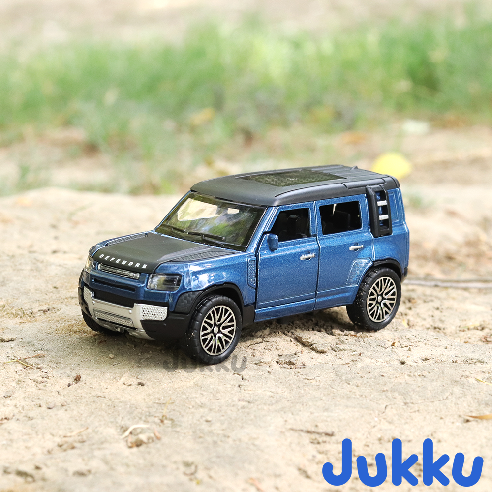 Jukku Resembling Defender Diecast Car - Pullback, Openable Doors & Bonnet | 1:36 Scale (3 Years till Grown Ups)
