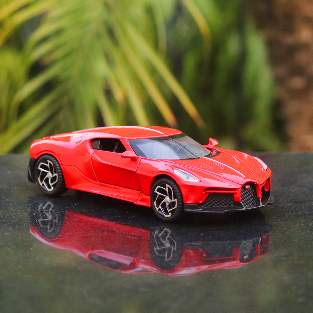 Diecast Bugatti Lavoi Car Scale 1:32