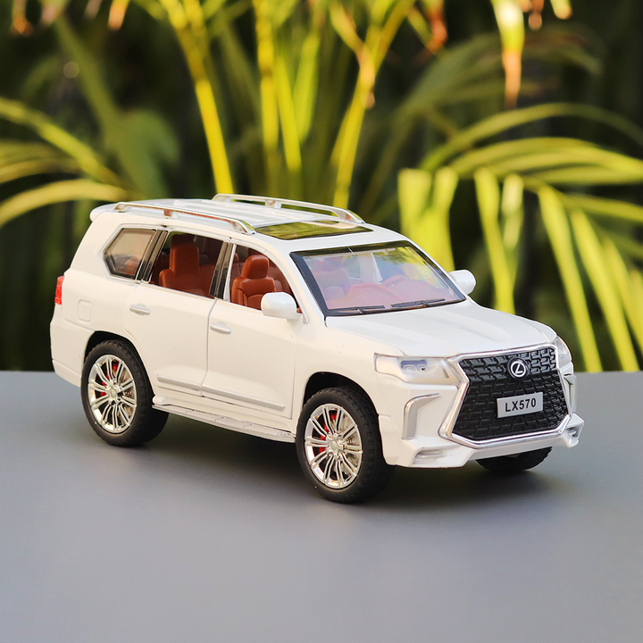 Diecast Metal Car resembling Lexus LX570 with Openable doors and Pull back Feature (Scale 1:24) - Assorted Colours