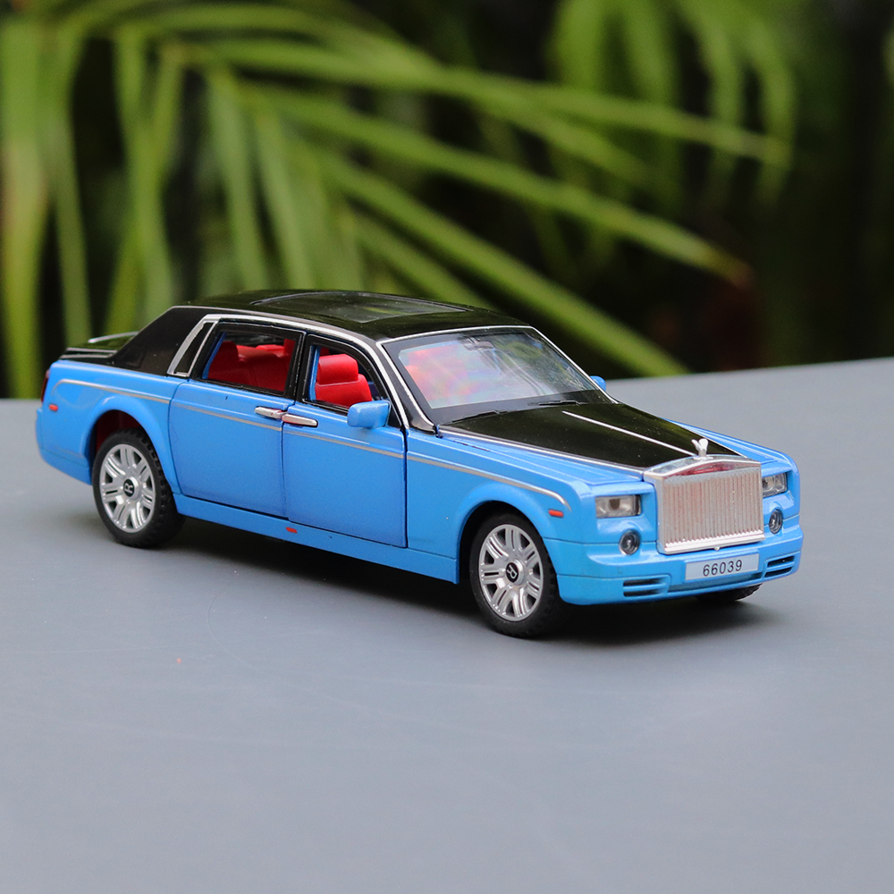 Diecast Metal Car resembling Rolls Royce with Openable parts, Lights and Sounds (Scale 1:32) - Assorted Colours