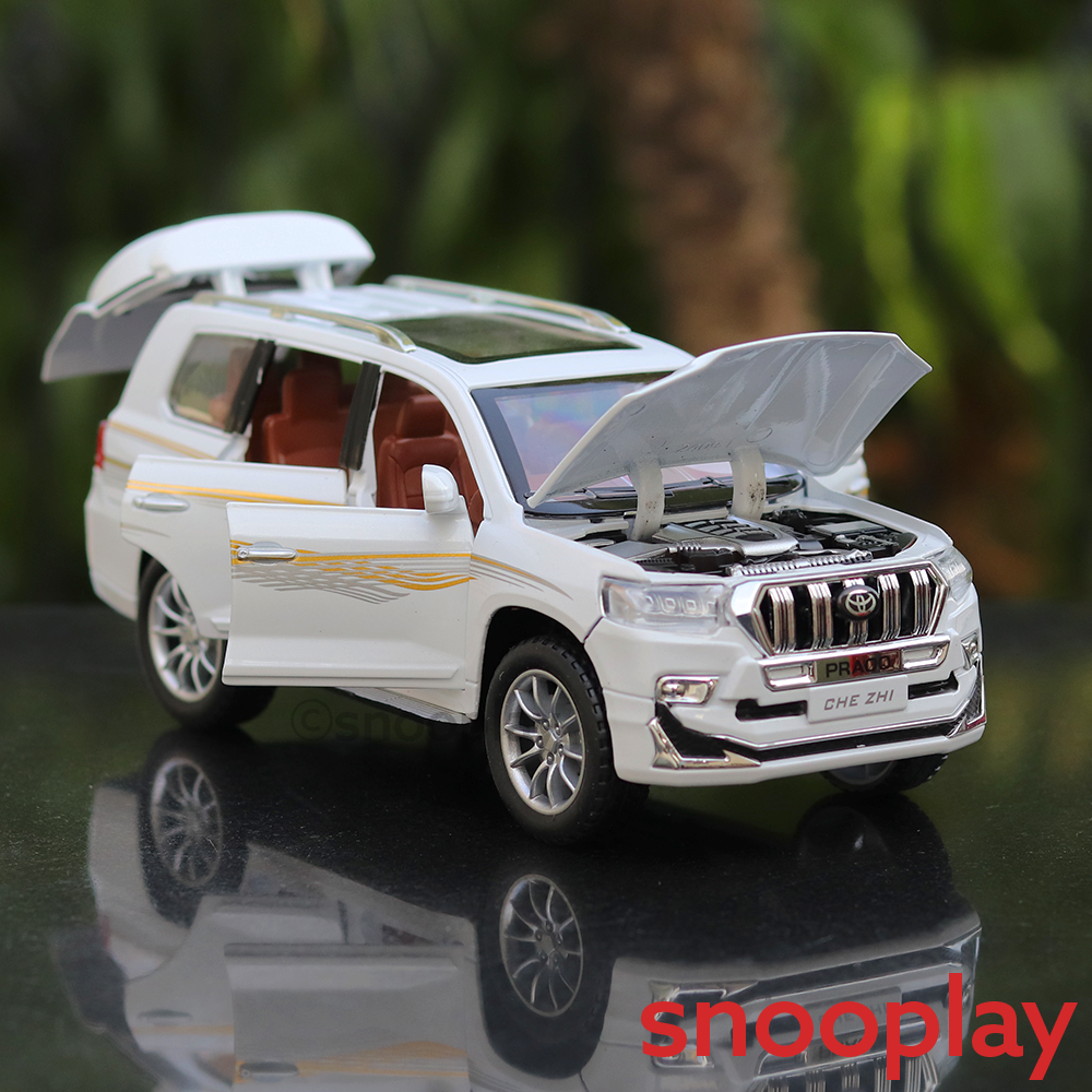 Diecast Pull Back Car Resembling Toyota Prado with Openable Parts, Lights and Sounds (Scale 1:24)