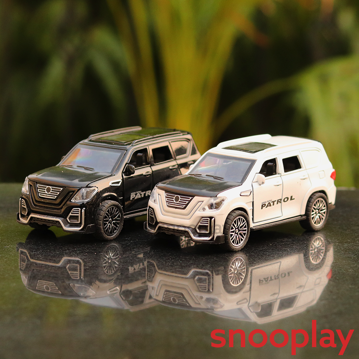 Resembling Patrol Diecast Pullback Car with Openable Parts (3 Years till Grown Ups) | Assorted Colors