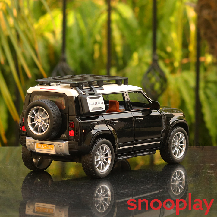 Diecast Pull Back Series Toy Car (2201) Resembling Defender Car (1:22 Scale) - Assorted Colours