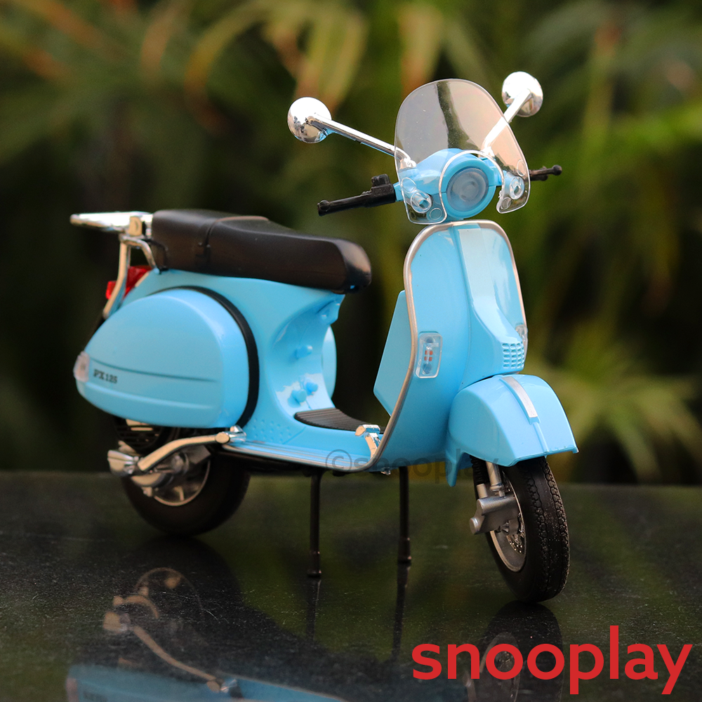 Resembling Vespa PX125 Diecast Scooter Openable Parts, Light