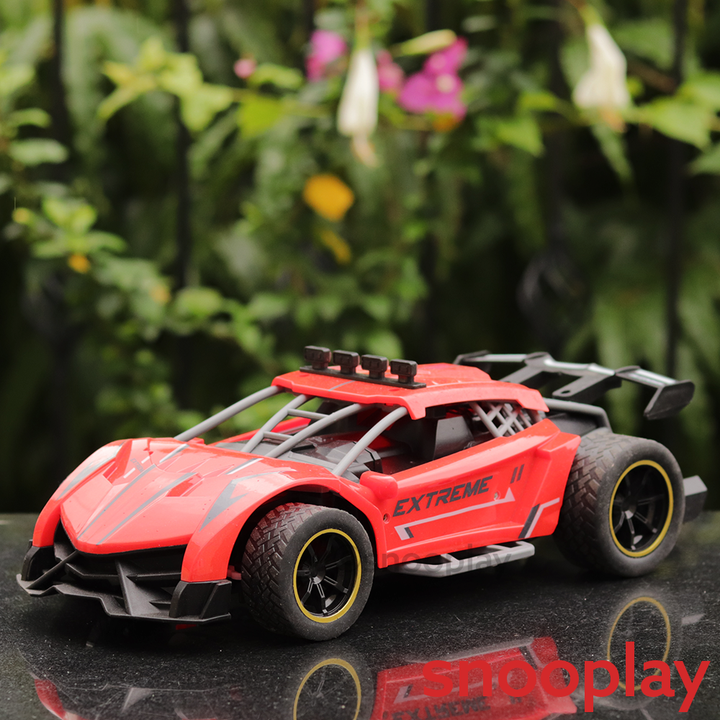 Remote Controlled Spray Runner Car with Rear Fog Steam Effect, LED Light & Sound | 1:12 Scale Model | Assorted Colours