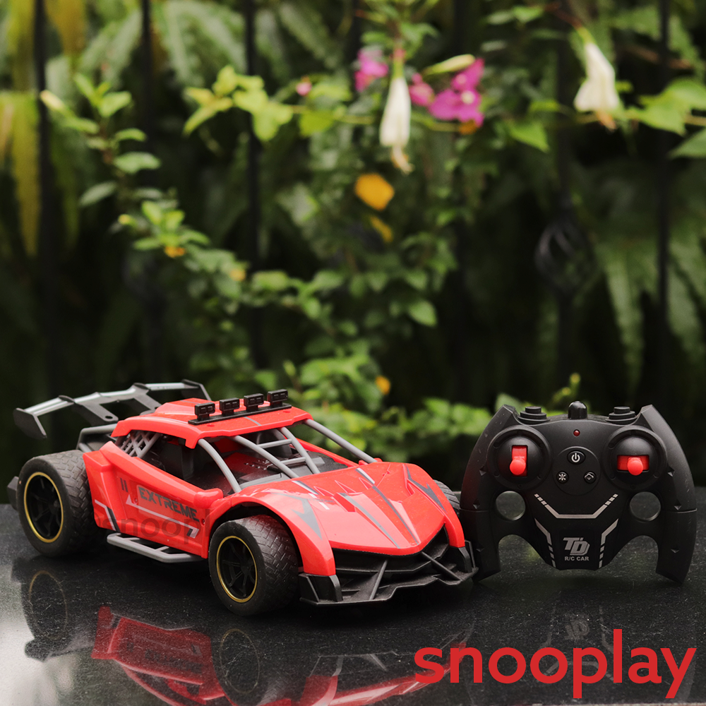 Remote Controlled Spray Runner Car with Rear Fog Steam Effect, LED Light & Sound | 1:12 Scale Model | Assorted Colours