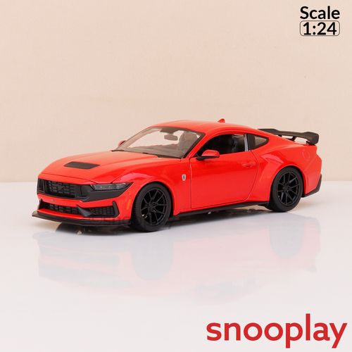 Maisto Original Licensed 2024 Ford Mustang Dark Horse Diecast Car | 1:24 Scale (14 Years till Grown Ups)