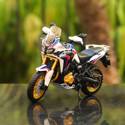 Licensed Diecast Toy Bike Honda Africa Twin DCT (1:18 Scale)