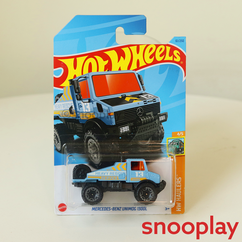 Hot Wheels Car Set of 5 [HW 30] (3 Years Till Grown Ups)