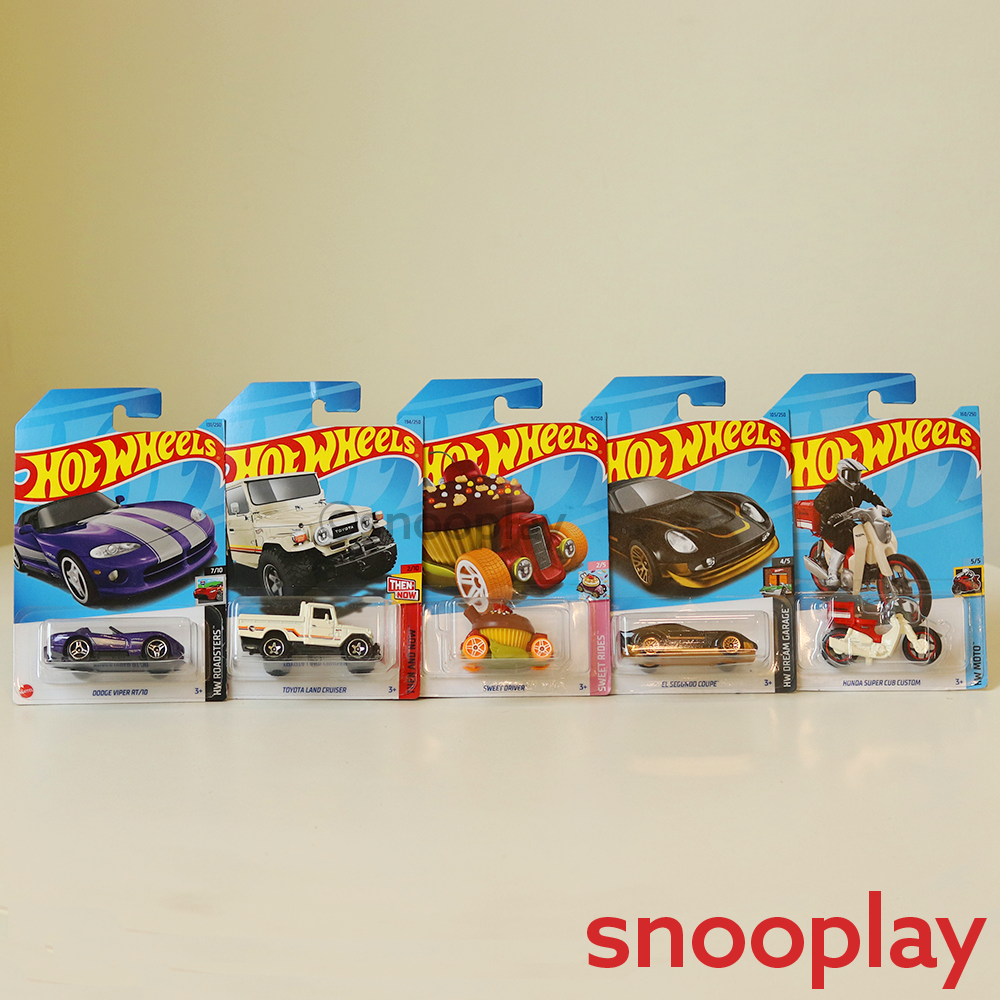 Hot Wheels Car Set of 5 [HW 34] (3 Years Till Grown Ups)