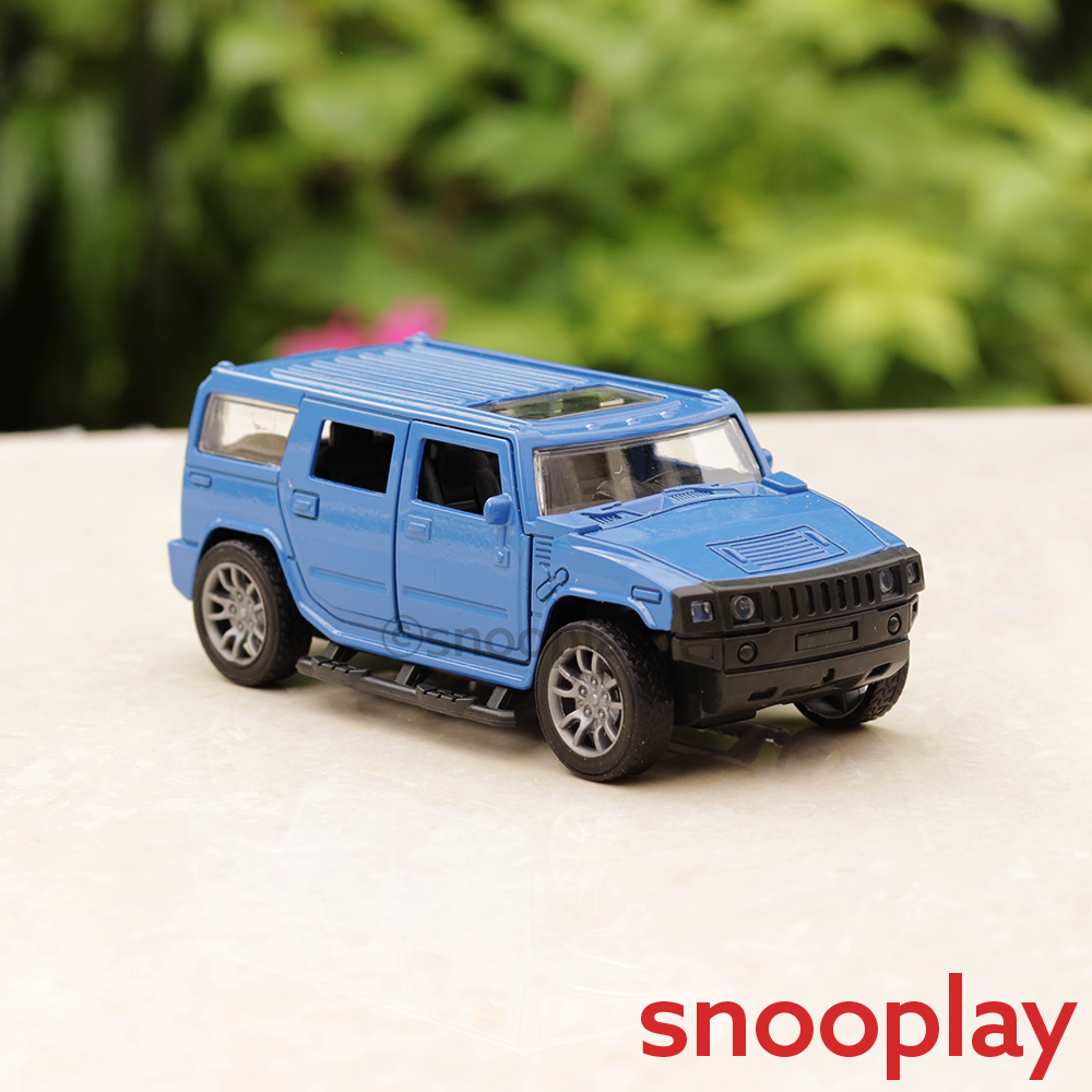 SUV Diecast Car (3221) resembling Hummer (1:32 Scale) - Assorted Colours