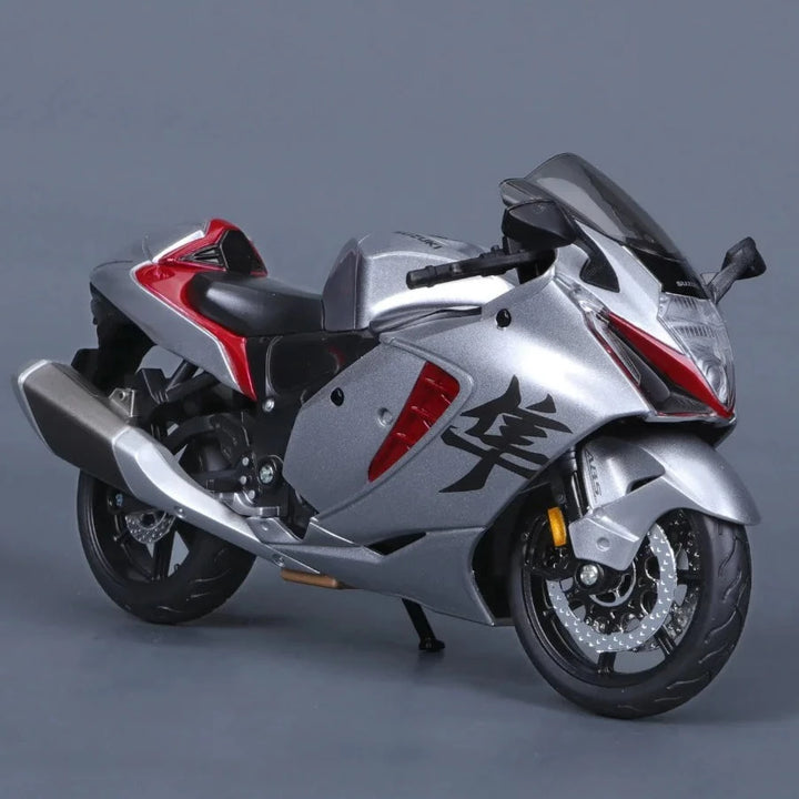 Buy Licensed Diecast Suzuki Hayabusa 2022 Toy Bike 1 12 Scale on Snooplay India