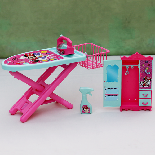 8 Pieces Original Disney Minnie Mouse Realistic Ironing Playset (3-7 Years)